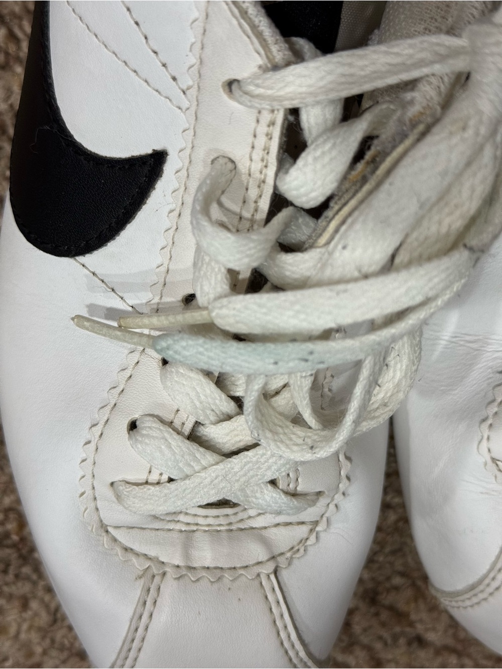 Nike Cortez Women’s Size 8 White Black Leather Retro Sneakers - Picture 9 of 9